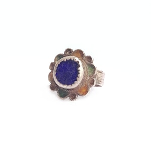 Amazigh antique old silver, enamel and blue glass flower Berber ring south of Morocco size 8