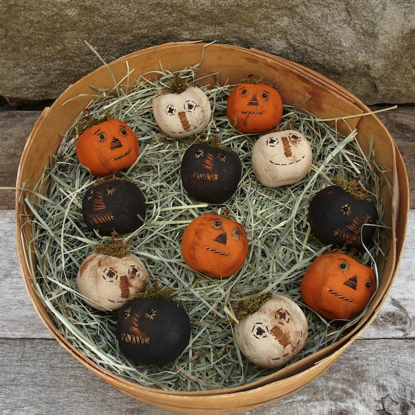 Primitive Halloween pattern/primitive pumpkins/mini pumpkins/ Lil' Jacks Halloween Instant Download Pattern