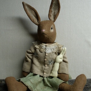 EASTER SUNDAY Bunny Pattern -my primitive saltbox pt100/spring rabbit/primitive pattern/instant download