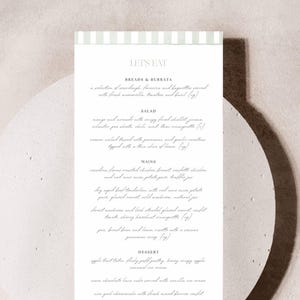 Moderne gestreepte menukaart, vrijgezellenfeest, verlovingsmenu, trouwmenu, sjabloon digitale bruiloft briefpapier, verjaardagsmenu, zachte strepen