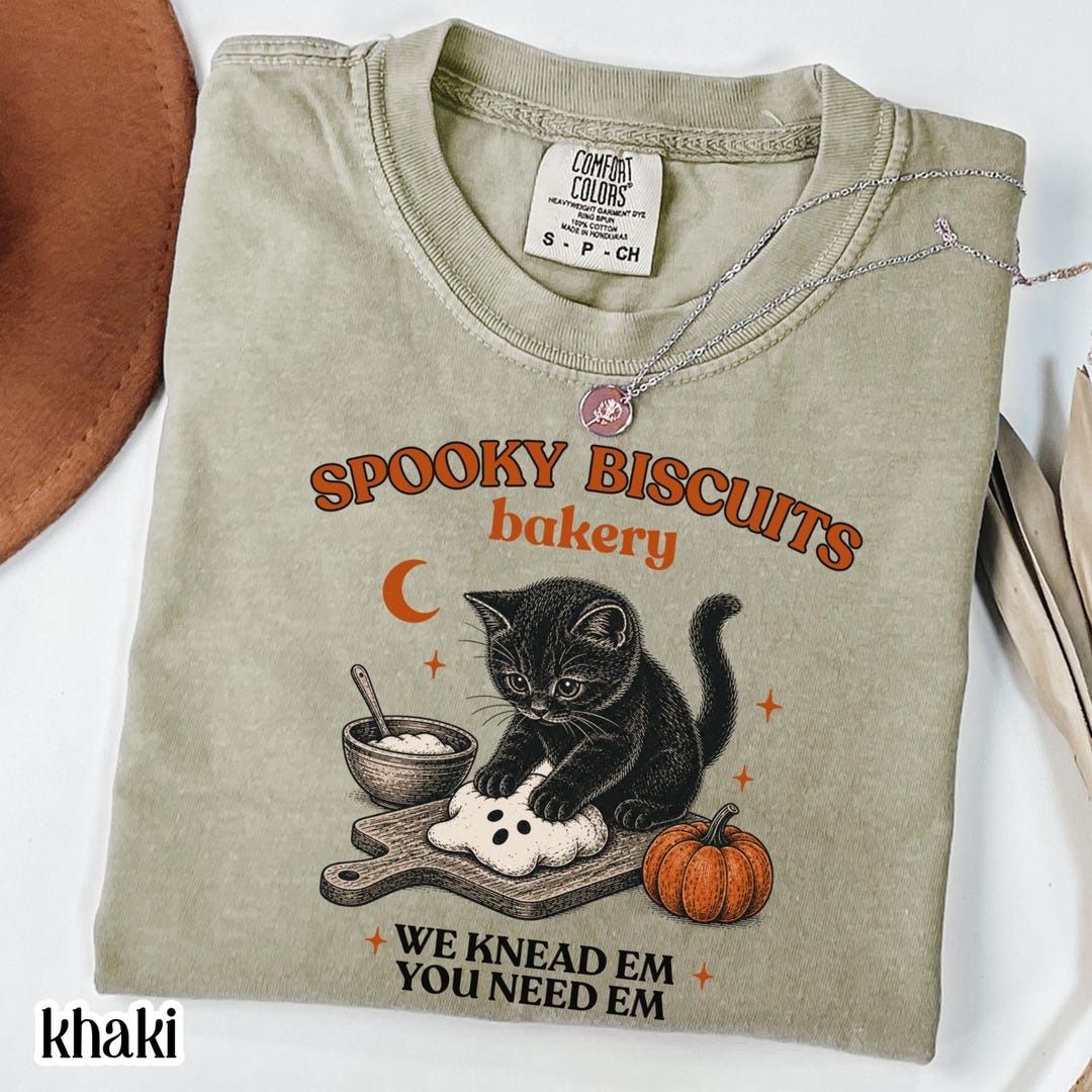 Comfort Colors® Kitty Biscuits Shirt Spooky Season Tee Black Cat Halloween Fall TShirt Vin