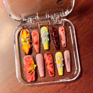 Trending 3d Flower Design Nail Art,Serect Garden Long Almond Press On Nail,Fake/Flase Nail for Birthday Holiday Vacation Nail,birthday gift