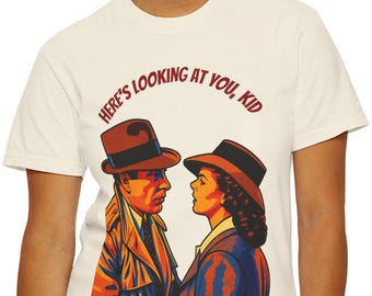 Casablanca T-Shirt – Pop Art "Here's Looking at You Kid" Vintage Movie Shirt – Retro Hollywood Film Tee – Classic Couple