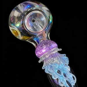 Pipa in vetro a forma di medusa fatta a mano: Kawaii Ocean Art immagine 3