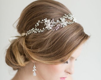 Pearl Crystal Wedding Hair Vine,  Floral Bridal Headpiece, Bridal Hairpiece, Beaded Wedding Headband, Wedding Hairpiece