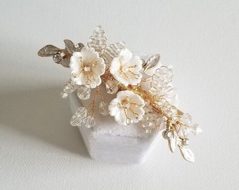 Wedding Hair Clip with Porcelain Flowers, Small Gold Floral Hair Clip for Bride, Crystal Clay Flower Bridal Hairpiece