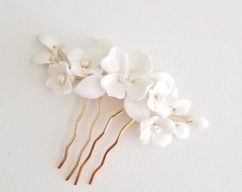 Porcelain Flower Bridal Hair Comb, Floral Wedding Hair Comb, Clay Flower Bridal Hair Accessory