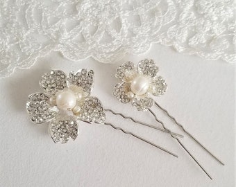 Pearl Bridal Hair Pins, Crystal Freshwater Pearl Wedding Hair Pins, Floral Bridal Hair Pins