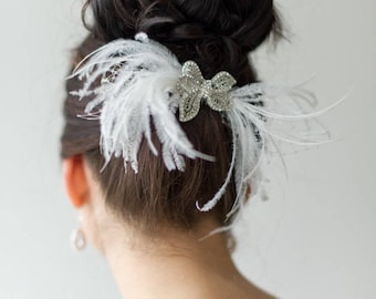 Bridal Feather Hairpiece, Bridal Feather Headpiece, Feather Wedding Hair Accessory, Feather Wedding Fascinator,  Feather Hairpiece