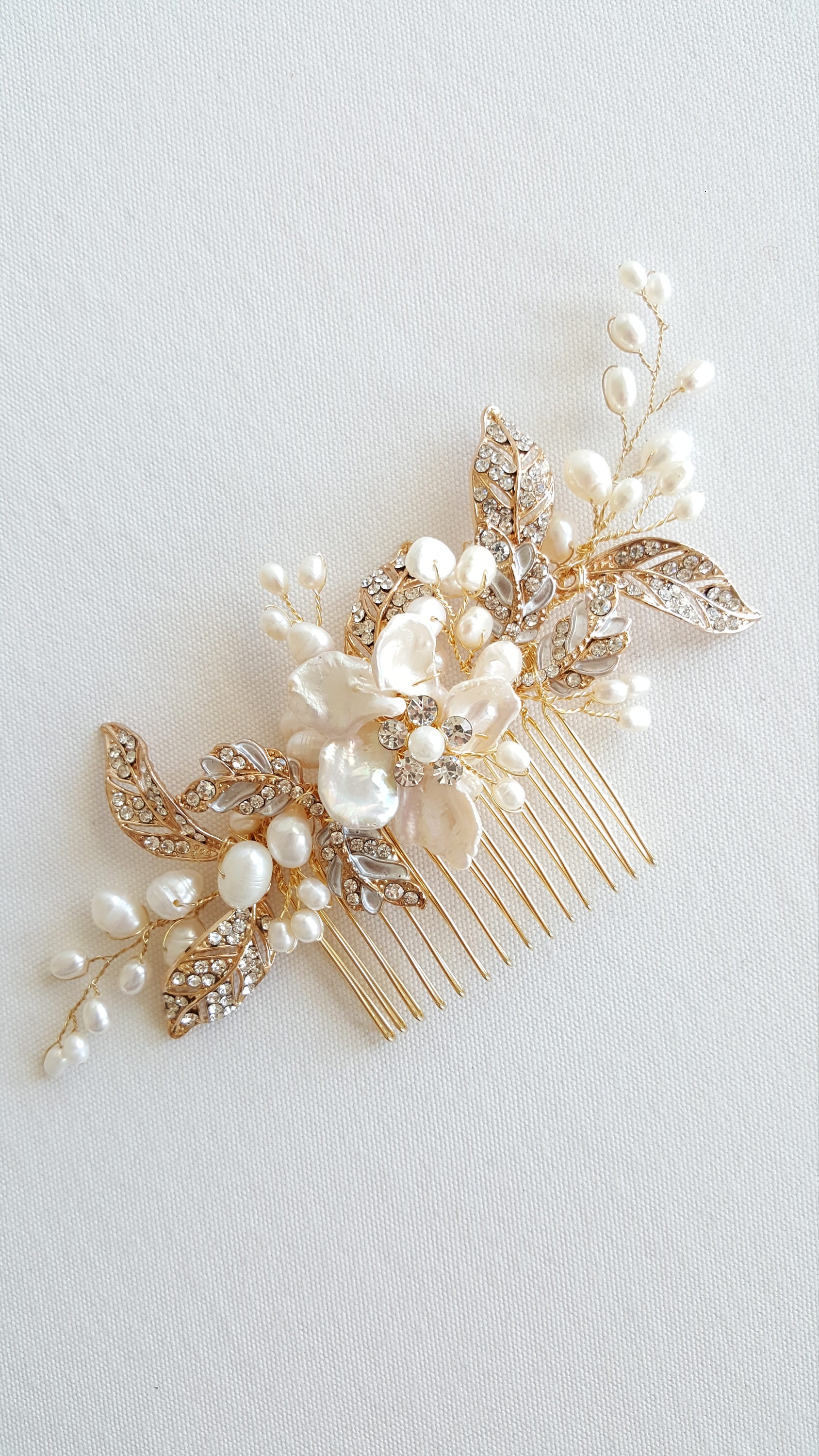 Namotu Bridal Hair Comb Pearl Flower Wedding Hair Pieces for Bride Hair Accessories Wedding Hair Comb Clips (Gold)