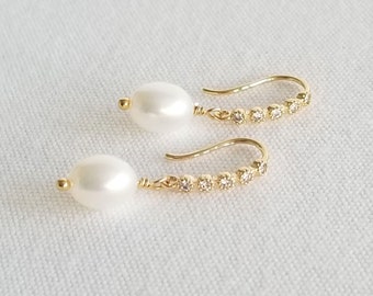 Pearl Drop Earrings Bridal, Freshwater Pearl Earrings For Bride, Gold CZ Wedding Earrings, Silver Pearl Cubic Zirconia earrings