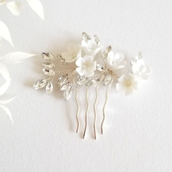 Wedding Hair Comb Porcelain Flowers, Small Silver Floral Wedding Hair Comb, Clay Flower Bridal Hair Comb