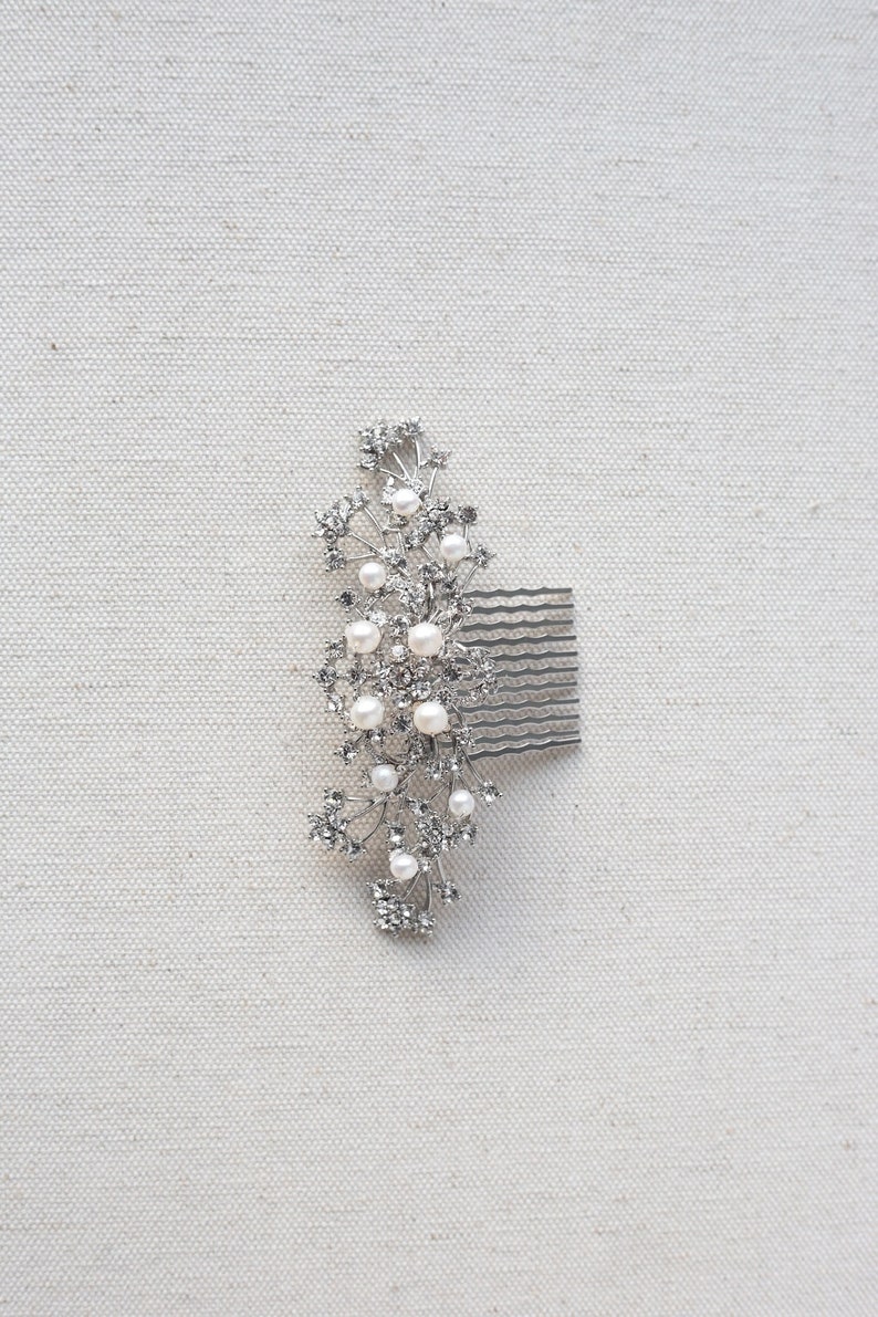 Wedding Hair Comb, Pearl Bridal Comb, Crystal and Pearl Hair Comb, Crystal Pearl Comb for Bride image 8