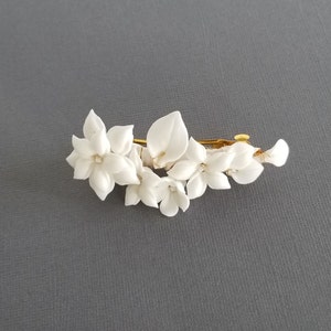 Clip de pelo de boda flores de porcelana, barrette de pelo de boda floral pequeño, clip de pelo nupcial de flor de arcilla imagen 7