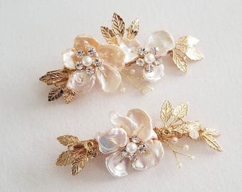 Freshwater Pearl Wedding Hair Clip, Gold or Silver Flower Hair Headpiece For Bride