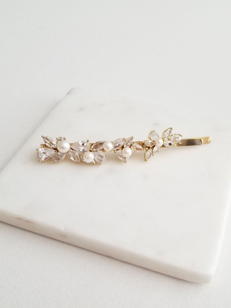 Cubic zirconia bobby pin with freshwater pearls for bride. Available in silver, gold and rose gold.