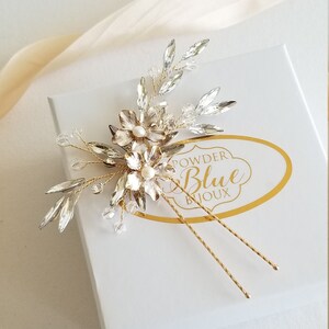 Floral Wedding Hair Pin, Gold Crystal Hair Pin For Bride, Wedding Pearl and Crystal Gold Hair Pin image 9