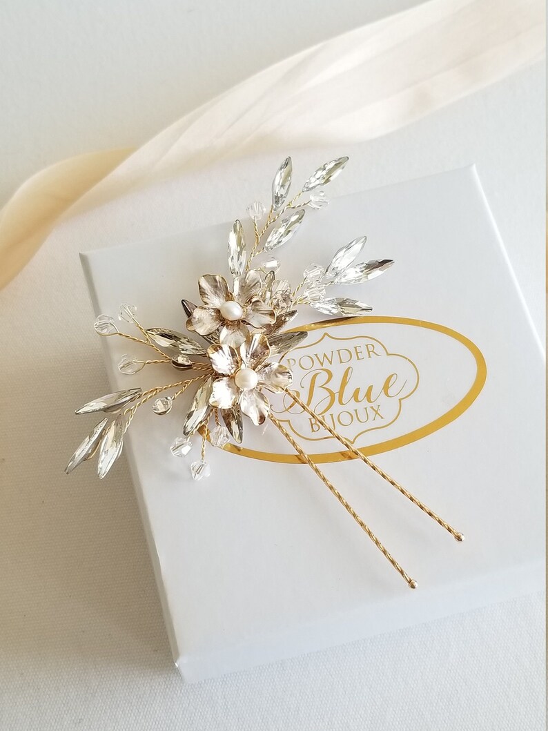 Floral Wedding Hair Pin, Gold Crystal Hair Pin For Bride, Wedding Pearl and Crystal Gold Hair Pin image 9