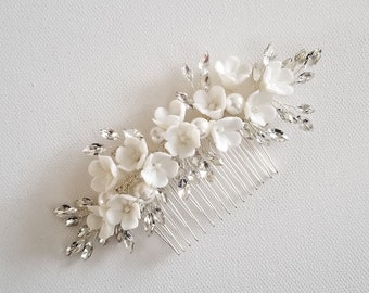Bridal Hair Comb with Flowers Pearls and Crystals, Crystal Porcelain Flower Wedding Headpiece, Crystal Floral Hairpiece for Bride