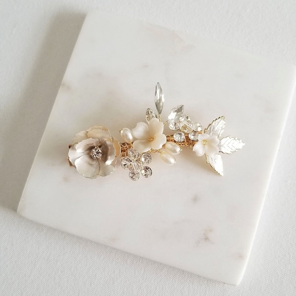 Floral Wedding Hair Clip, Bridal Hair Clip for Bride, Gold Flower Pearl Crystal Hairpiece