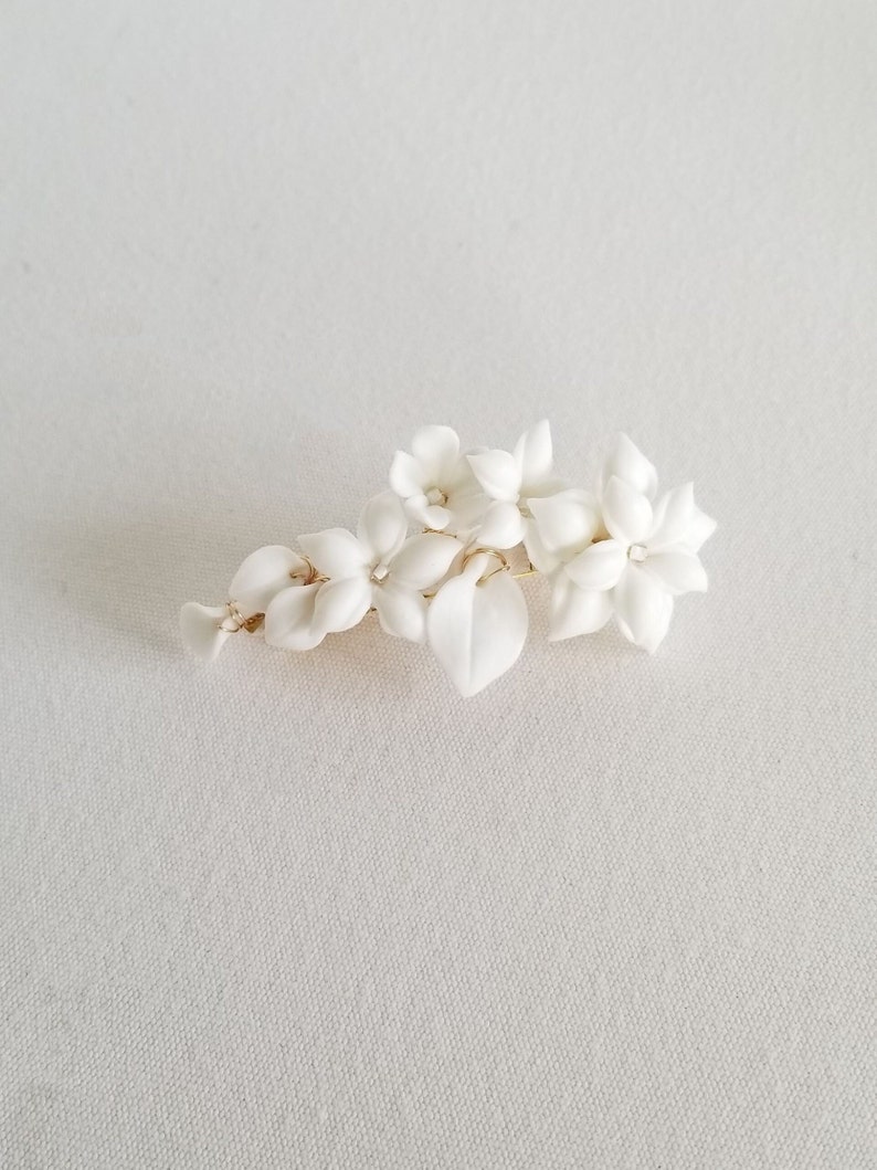 Clip de pelo de boda flores de porcelana, barrette de pelo de boda floral pequeño, clip de pelo nupcial de flor de arcilla imagen 5