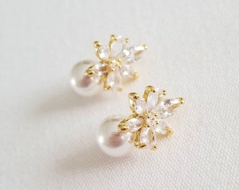 Wedding CZ Pearl Earrings, Pearl Bridal Earrings, Pearl wedding Jewelry, Earrings for Bride, Pearl Stud Earrings