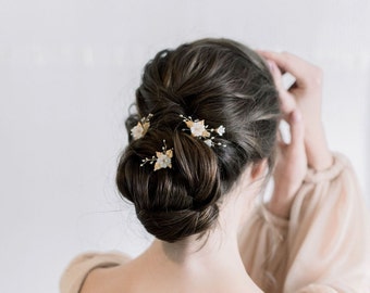 Wedding Hair Pins Gold with Clay Flowers, Floral Gold Bridal Hair Pins, Freshwater Pearl Wedding Hair Pins