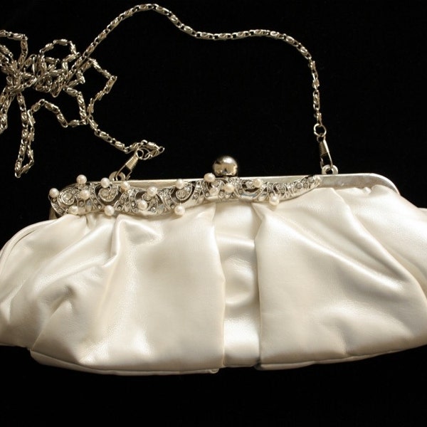 Luxe Diamond White Clutch