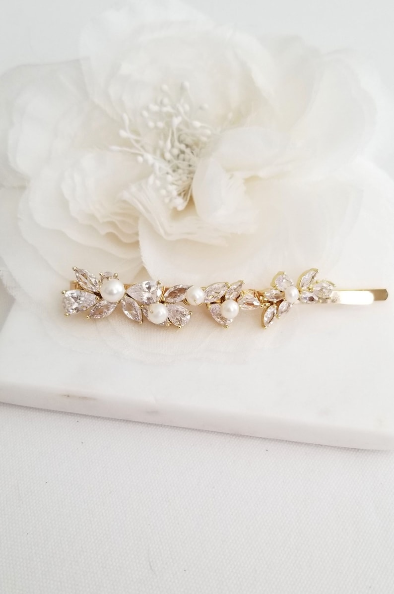 Wedding Hair Clip with Pearls, Wedding Hair Accessory, CZ Bridal Hair Clip, CZ Freshwater Pearl Wedding Bobby Pin image 4