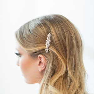 Wedding Pearl Hair Clip, Wedding Hair Accessory, CZ Pearl Bridal Hair Clip, Crystal Hair Clip, Wedding Headpiece image 3