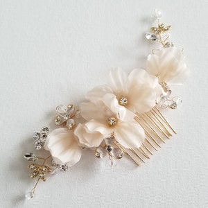 Bridal Hair Comb, Wedding Headpiece, Floral Crystal Hair Comb, Gold Blush Pink Wedding Comb, Bridal Floral Hairpiece afbeelding 5