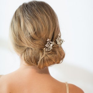 Wedding Hair Pins Crystal with Freshwater Pearls, Silver Floral Bridal Hair Sticks with Pearls image 3