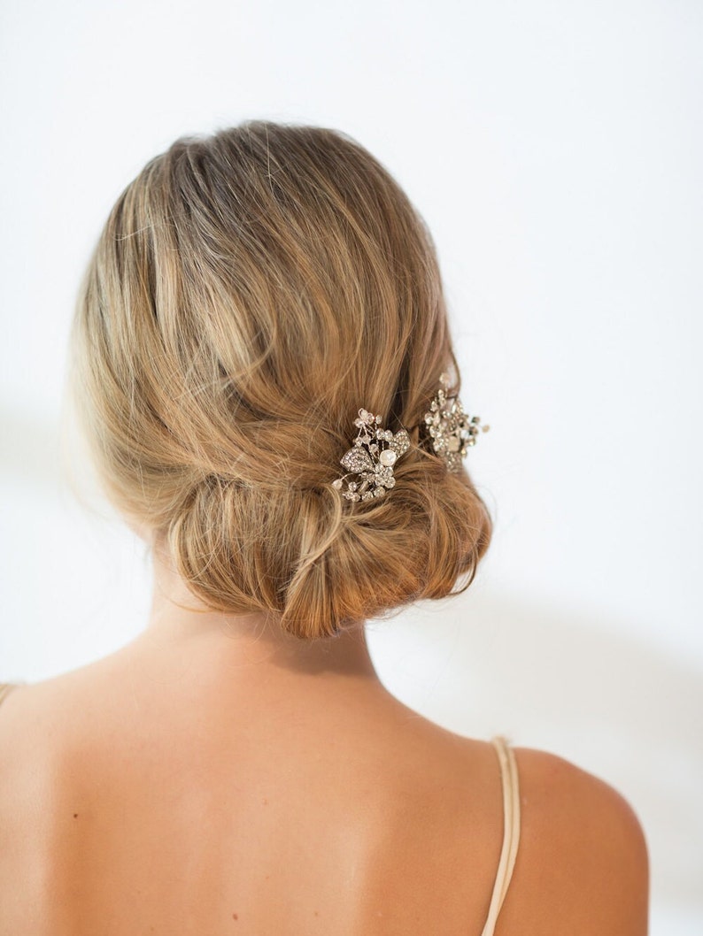 Épingles à cheveux de mariage en cristal et perles d'eau douce, Épingles à cheveux de mariée florales argentées avec perles image 3