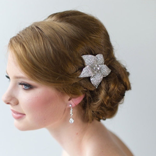 Crystal Bridal Hair Clip, Wedding Hair Accessory, Wedding Headpiece, Rhinestone Flower Hair Clip