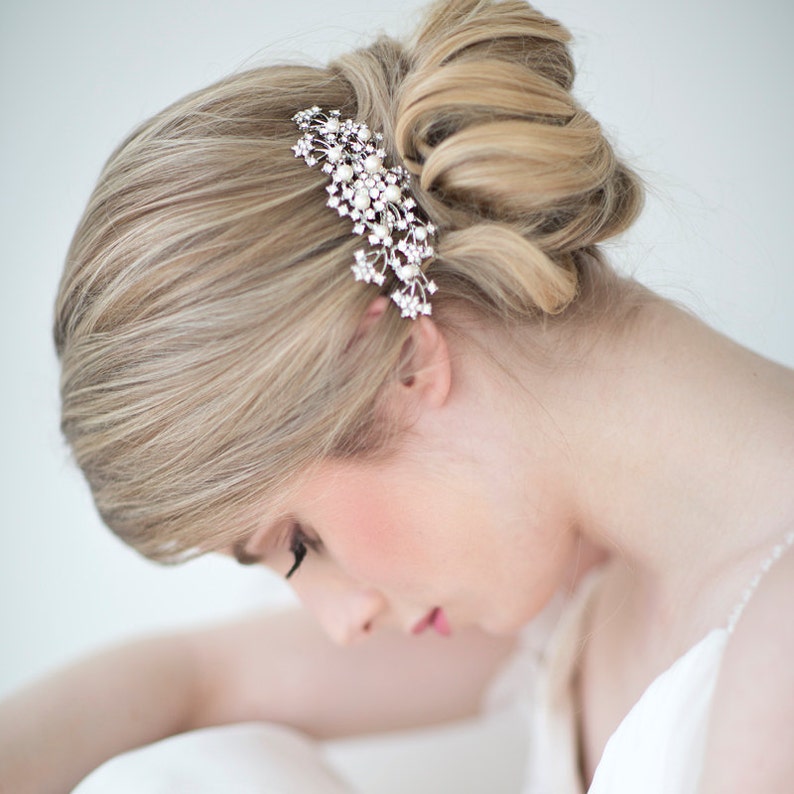 Wedding Hair Comb, Pearl Bridal Comb, Crystal and Pearl Hair Comb, Crystal Pearl Comb for Bride image 1