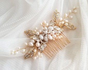 Wedding Hair Comb with Pearls, Gold Bridal Hair Comb, Freshwater Pearl Hair Comb, Gold Wedding Headpiece