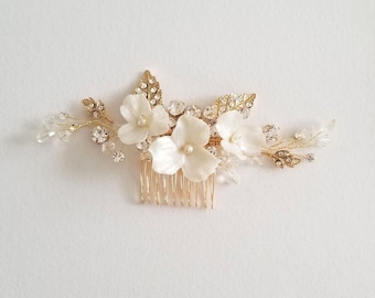 Floral Bridal Hair Comb, Polymer Clay Flowers, Crystal Embellished leaves, Silver/Gold/Rose Gold