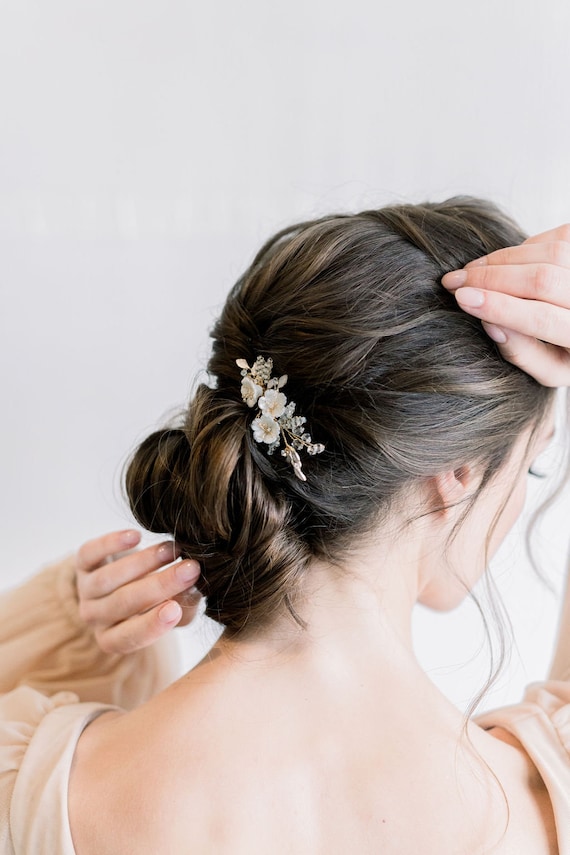 Wedding Hair Comb With Porcelain Flowers, Small Gold Floral  display picture 3