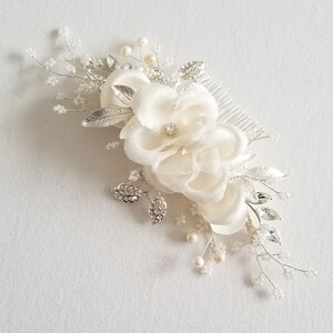 Braut Haarkamm, Blumen Hochzeit Kopfschmuck, Blumen Kristall Haarkamm, Seide Blumen Hochzeit Kamm, Braut Blumen Haarschmuck Bild 7