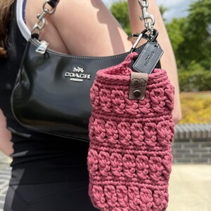 Traveler Lola Crochet Bottles & Cell Phone Cozy - Solids