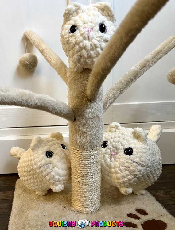 Crochet Loaf Cat Plushie: Marshmallow Sparkle Amigurumi