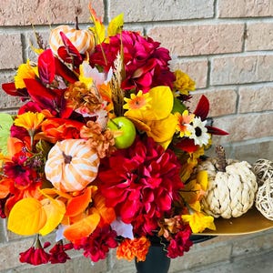 Fall Floral Arrangement, Fall Farmhouse Centerpiece, Flower Gold leaf tray Arrangement, Tabletop Decor, Autumn Decor, Thanksgiving decor