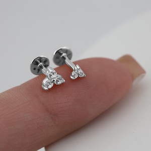 14K Solid White Gold Three stones triangle stud earring•Ear stud solid 14k gold earring•flatback piercing for helix tragus•real gold