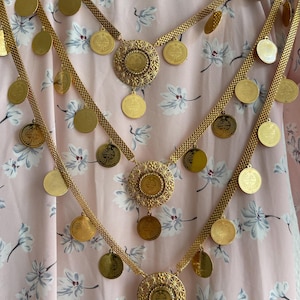 Kurdish dress jewelry (Ashqban)