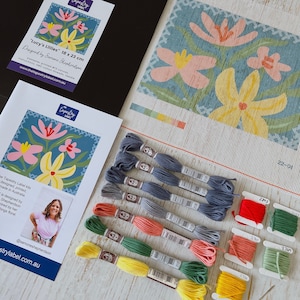 Modern Needlepoint/Tapestry Kit | Floral design | 13 count Zweigart printed canvas | Complete craft kit