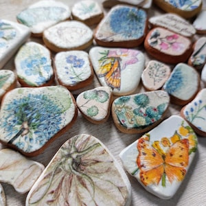 Ceramica di spiaggia decorata con carta