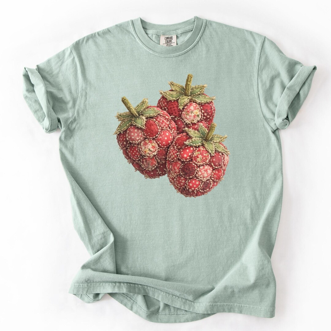 White And Raspberry Color Shirt Raspberries Faux Patchwork Vintage Shirt - Quilted Berry Cluster Tee ...