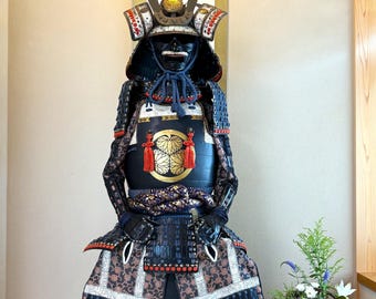 SHOGUN armor, full-size  Japanese samurai armor , Tokugawa, family crest, Edo