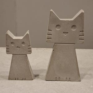 AnaParra Gartenfigur Katze Sali – Beton-Stein, 23x20x38 Cm, 11 Kg, Wetterfest