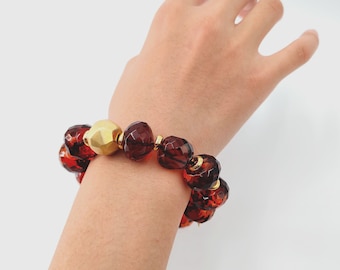 Faceted Baltic Amber Bracelet: Dark Cognac Gemstone with Gold Accent